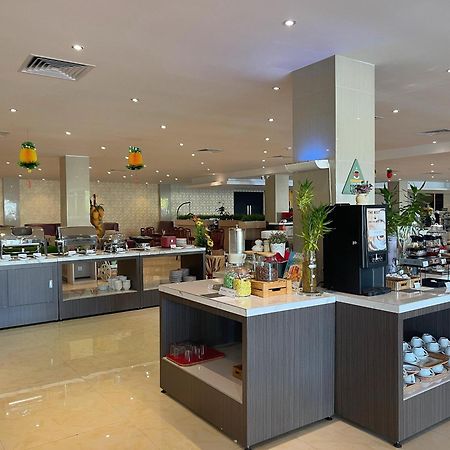 Grand Sydney Hotel Batam Екстериор снимка
