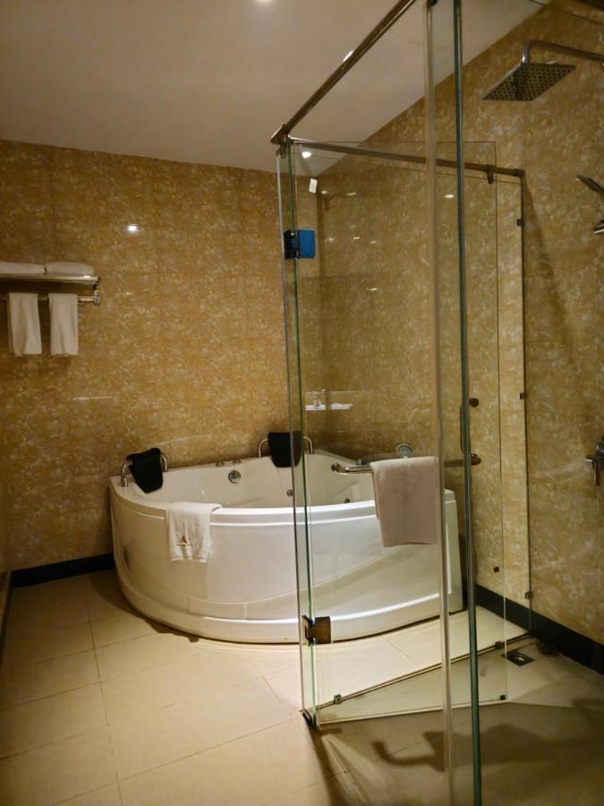 Grand Sydney Hotel Batam Екстериор снимка